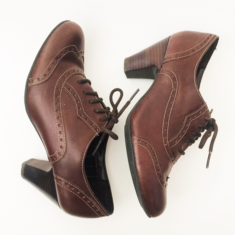 Eurostep Leather Gabrielle Oxford Stacked Heels